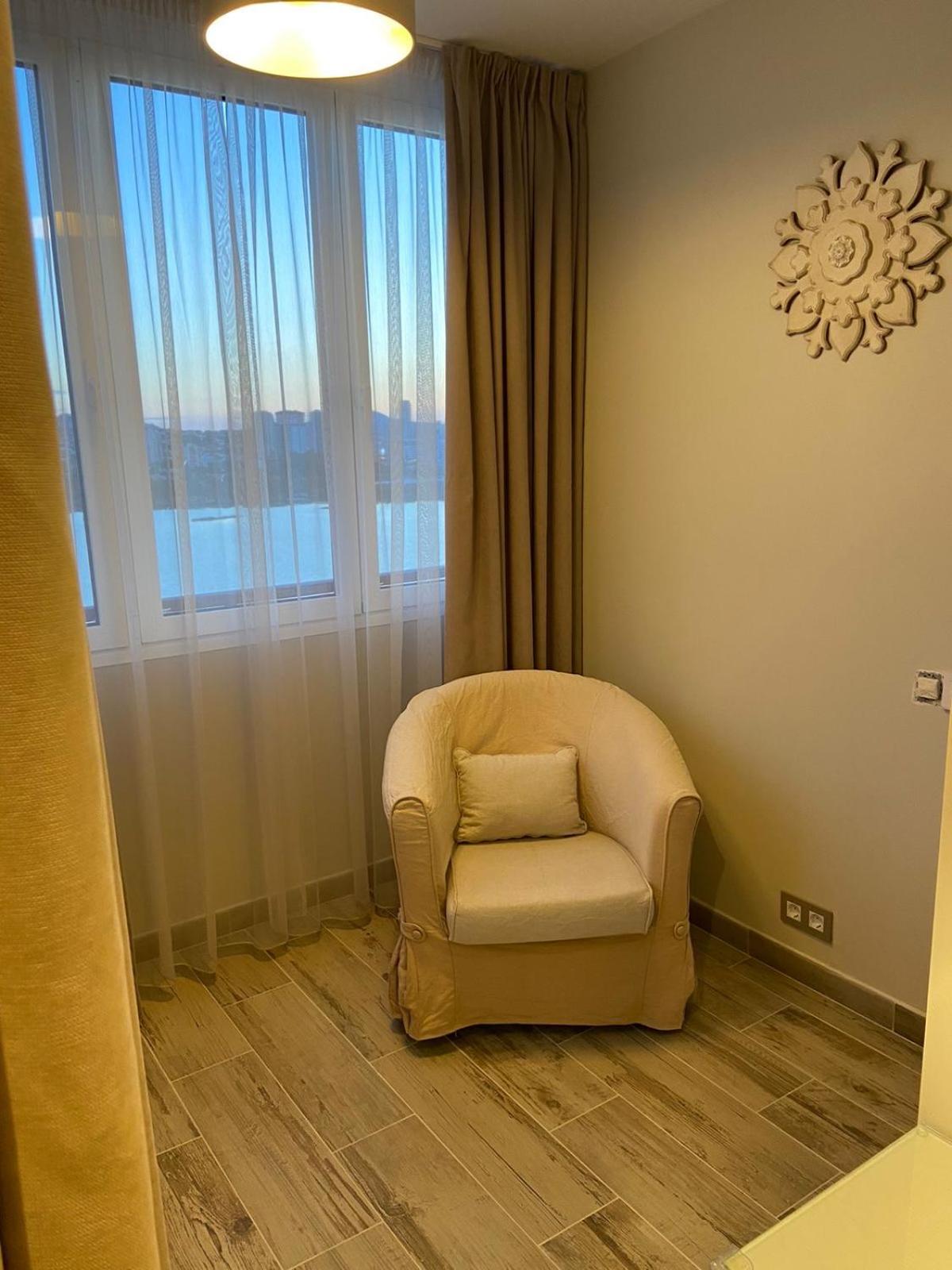 Cinema Duplex Apartment Калпе Екстериор снимка