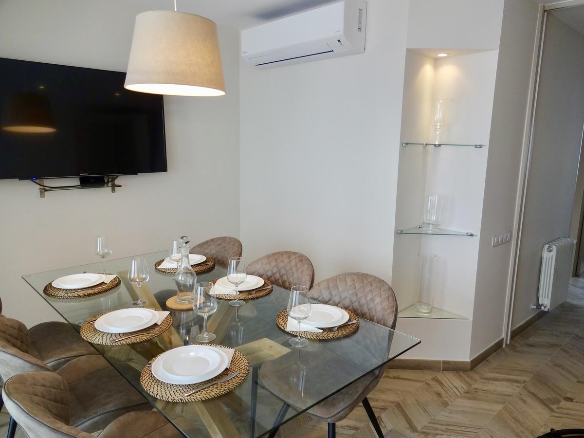 Cinema Duplex Apartment Калпе Екстериор снимка