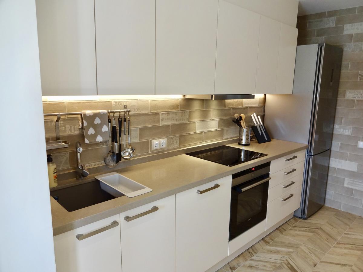 Cinema Duplex Apartment Калпе Екстериор снимка